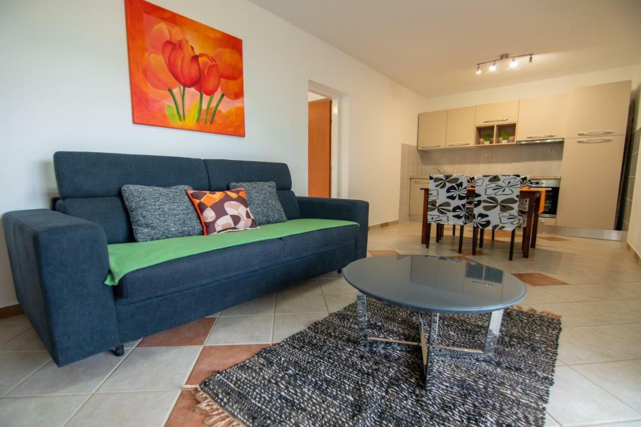 Apartmani Ivan Lopar Exteriér fotografie