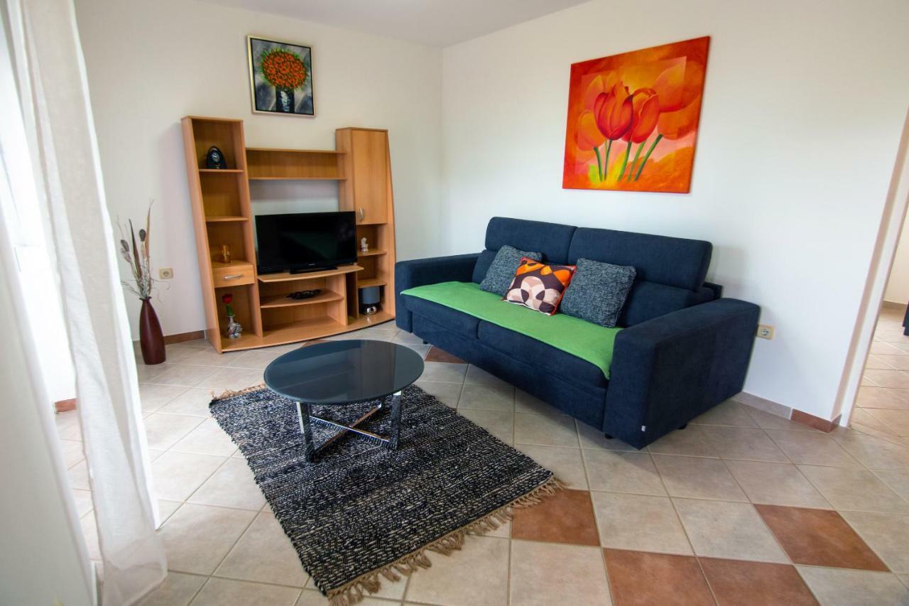 Apartmani Ivan Lopar Exteriér fotografie